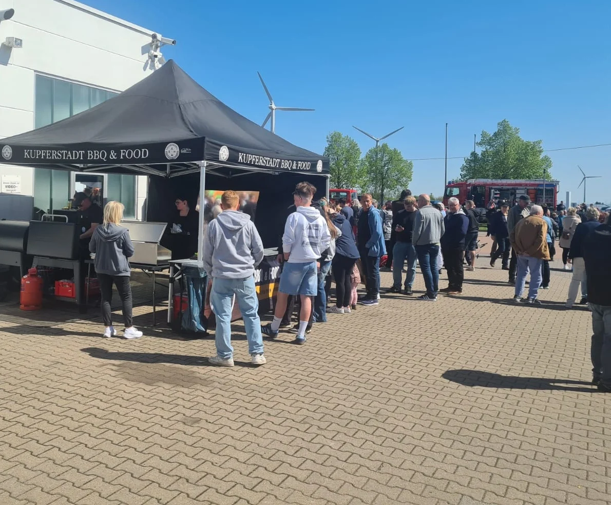 Zelt mit Besuchern FoodXperience