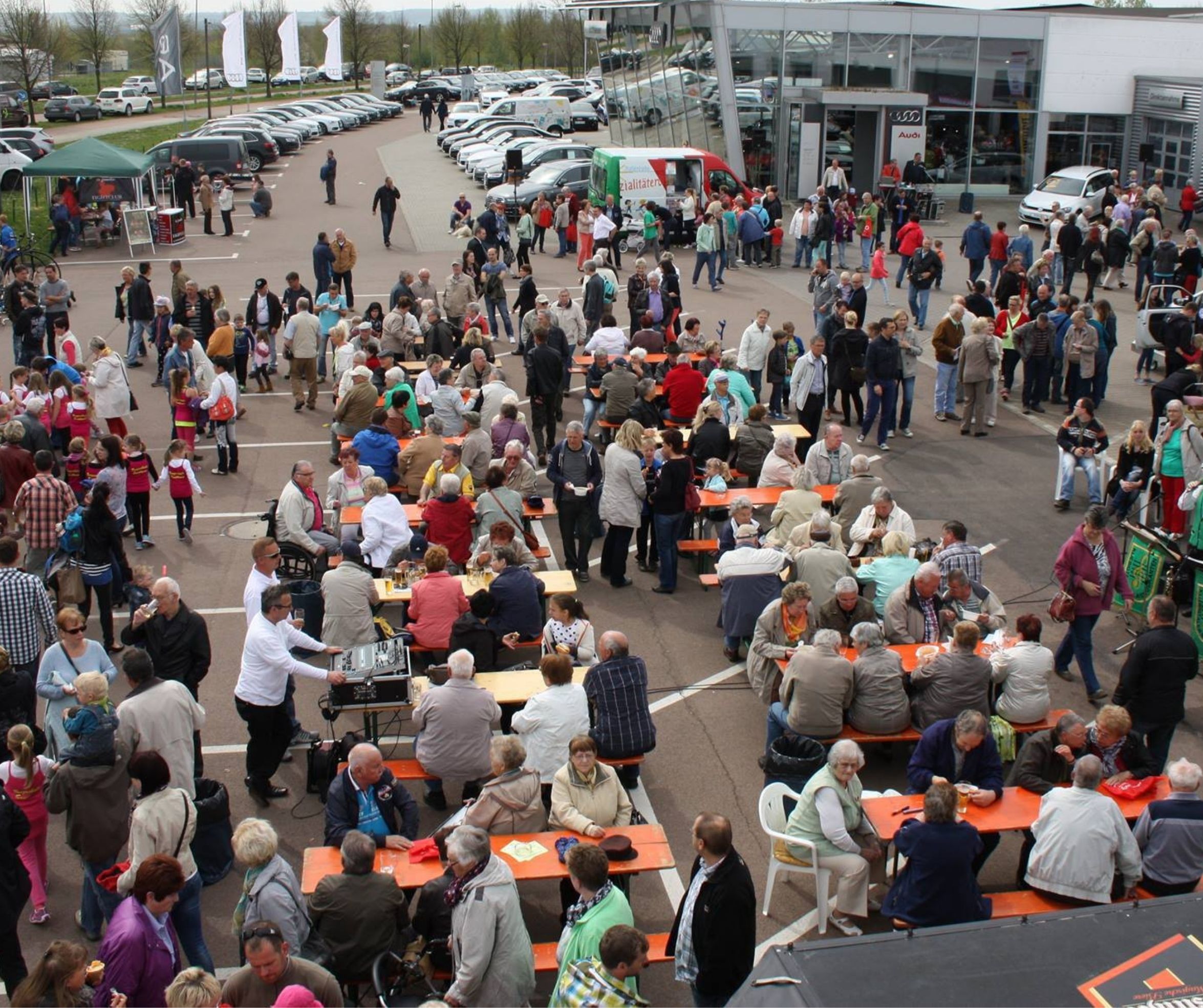 Frühlingsfest Autohaus Schneider
